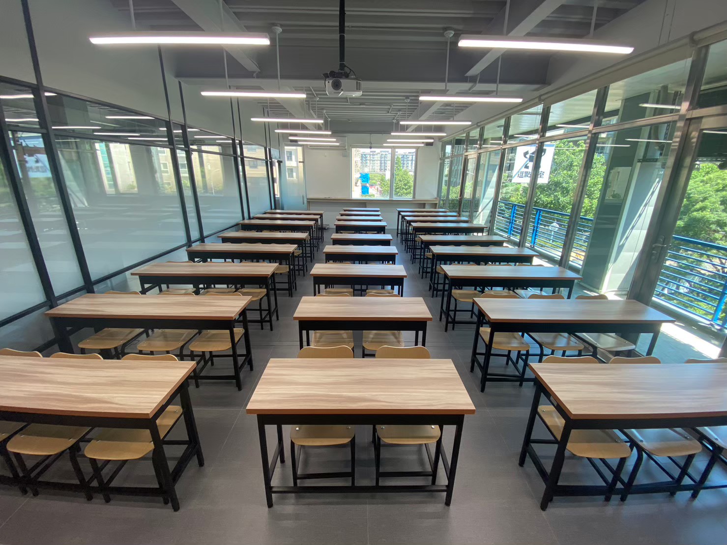 升大校環境圖3 %E5%8D%87%E5%A4%A7%E6%A0%A1%E7%92%B0%E5%A2%83%E5%9C%963