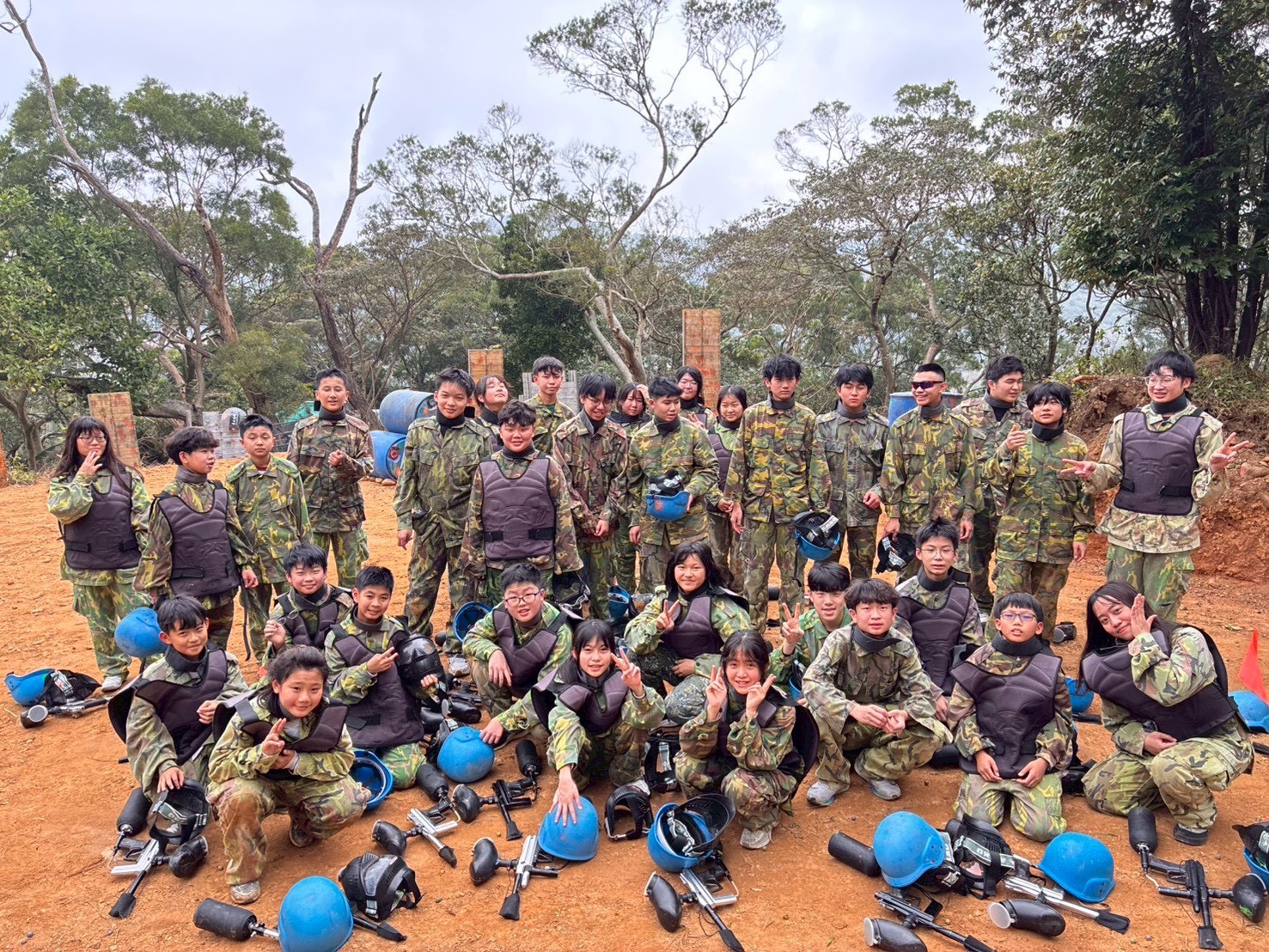 %E5%AF%92%E5%81%87%E7%87%9F%E9%9A%8A%E6%BC%86%E5%BD%88%E8%B6%A3