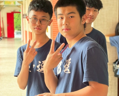 逗點國三制服－藍戰逗