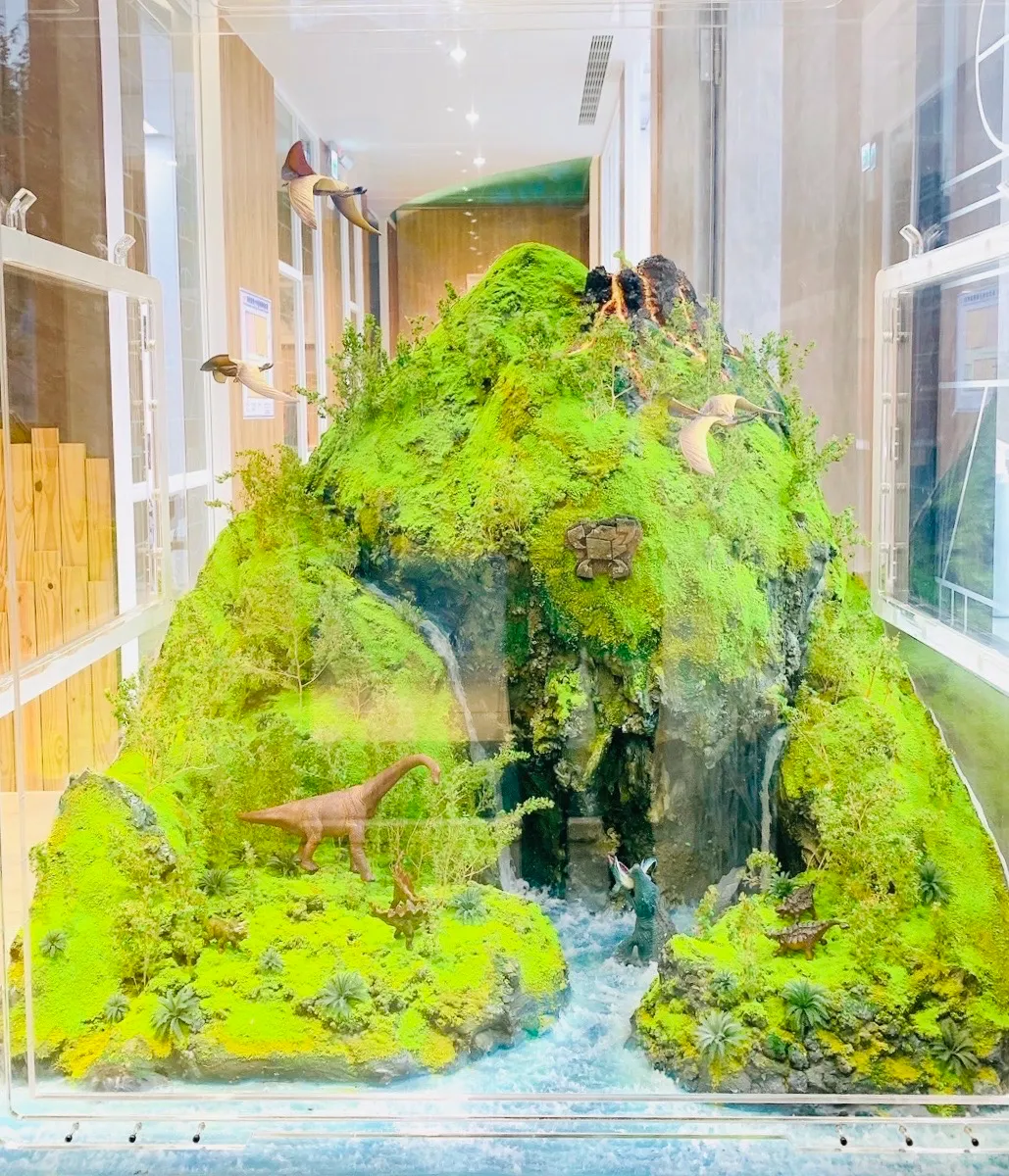 %E5%B1%95%E7%BF%85%E6%A0%A1%E5%AF%B5%E7%89%A9 %E8%9E%9E%E8%9F%BB