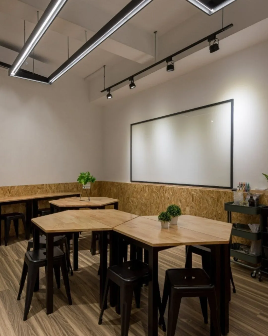 %E6%95%99%E5%AE%A4%E7%92%B0%E5%A2%83