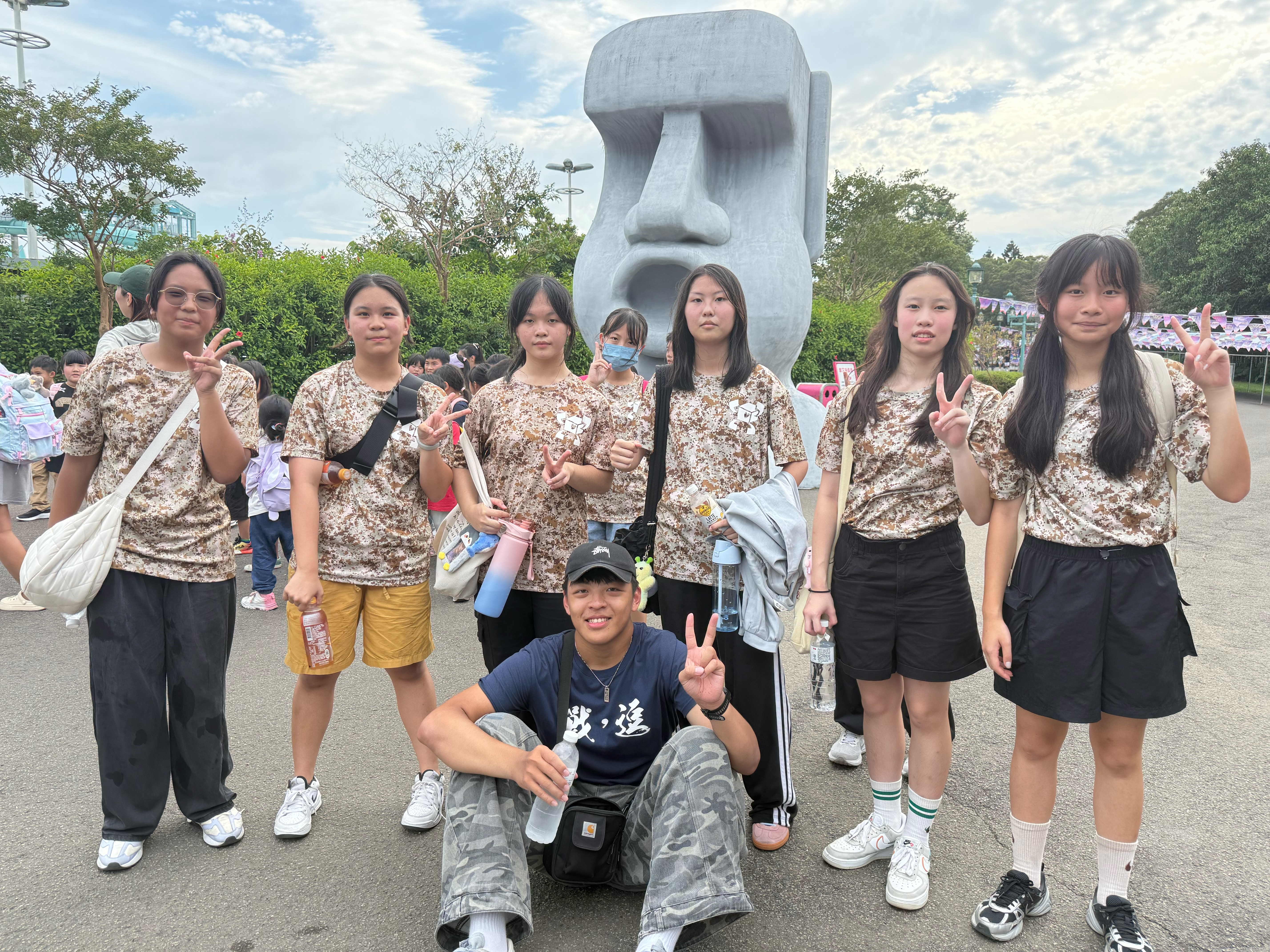 %E6%9A%91%E6%9C%9F%E5%A4%A7%E5%87%BA%E9%81%8A