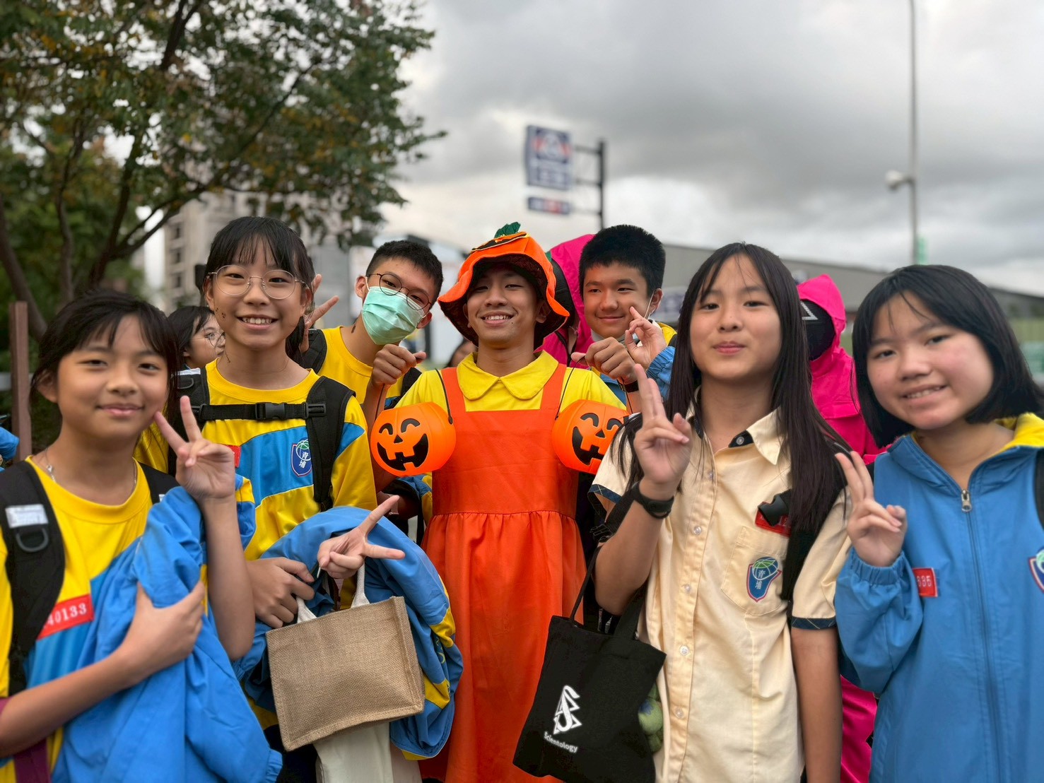 %E8%90%AC%E8%81%96%E7%AF%80%E6%B4%BB%E5%8B%95