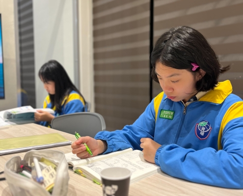 %E5%9C%8B%E4%B8%89%E8%87%AA%E7%BF%92 1